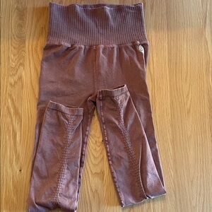 Size Xs/s NWOT Free People Mauve Leggings